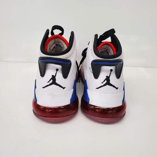 Nike Air Jordan Mars 270 Red White & Boy Basketball Sneakers Size 9 image number 4