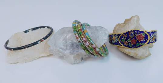 Vintage & Contemporary Cloisonne Enamel Variety Bangle Bracelets 93.7g image number 1