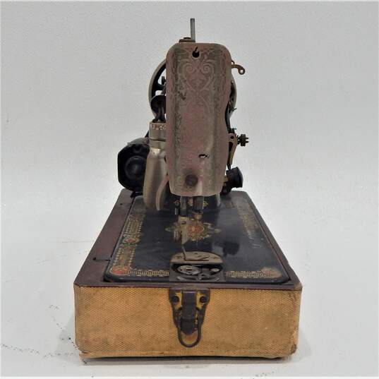 1923 Singer 66 Electric Sewing Machine For P&R image number 4
