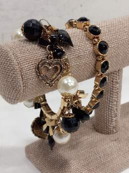 Assorted Black & Gold Toned Costume Jewelry Lot of 5 alternative image