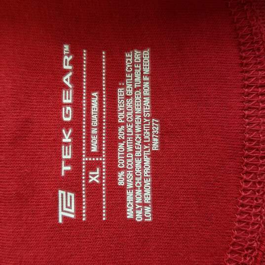 Tek Gear Women Sweater Red XL image number 3