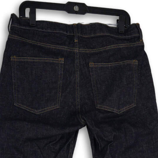 NWT Womens Blue Denim Dark Wash 5-Pocket Design Skinny Jeans Size 31R image number 4
