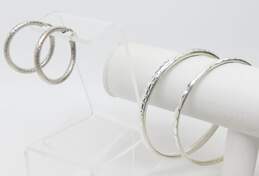 Contemporary 925 Lattice Etched Tube Hoop Earrings & Diamond Cut Textured Stacking Bangle Bracelets 26.5g
