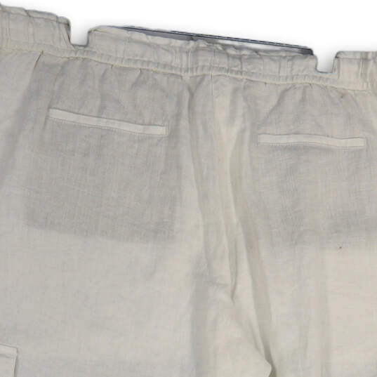 NWT Womens White Flat Front Cargo Pocket Drawstring Capri Pants Size XL image number 4