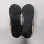 Women's Gray Flats Size 7 image number 5