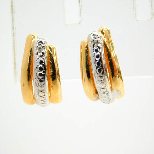 14K Yellow Gold Diamond Accent Ridge Earrings 1.6g image number 2
