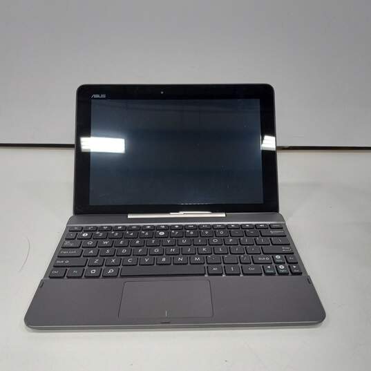 ASUS Transformer Tablet w/ Keyboard Dock image number 1
