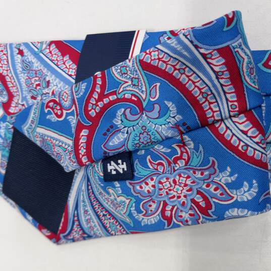 Izod Men's Blue/Red Paisley Tie - NIP & NWT image number 3