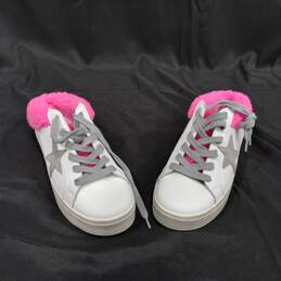 Women's White & Pink Sneakers Size 7.5