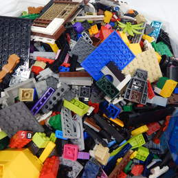 6.5 lbs. LEGO Mixed Pieces Bulk Box