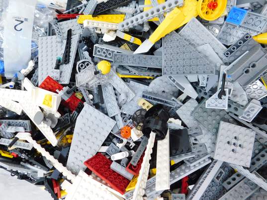 10.6 LBS LEGO Star Wars Bulk Box image number 5