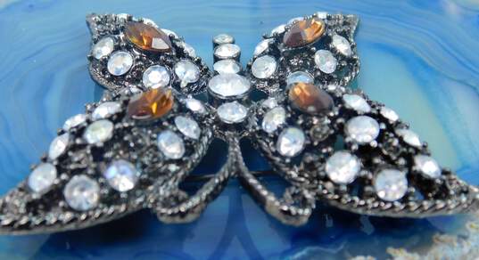 VNTG Enamel & Rhinestone Butterfly Brooches image number 3