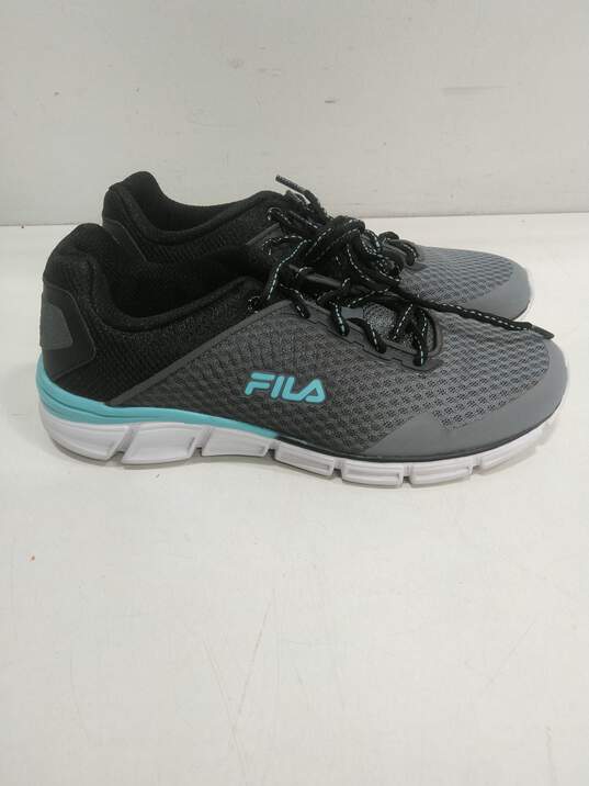 Women's FILA Shoes Size 9.5 image number 3