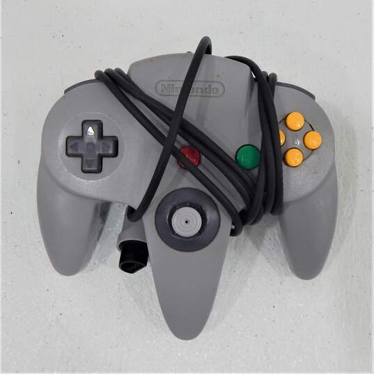 4 Ct. Nintendo 64 N64 Gray Controllers image number 2