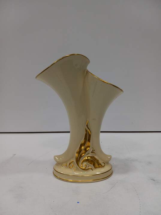 Vintage Creamy White Ivory Hull Pottery Double Cornucopia Vase w/Gold Trim image number 1