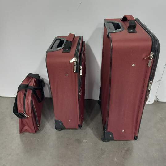 3PC Aspen iPak Maroon Luggage Set image number 4