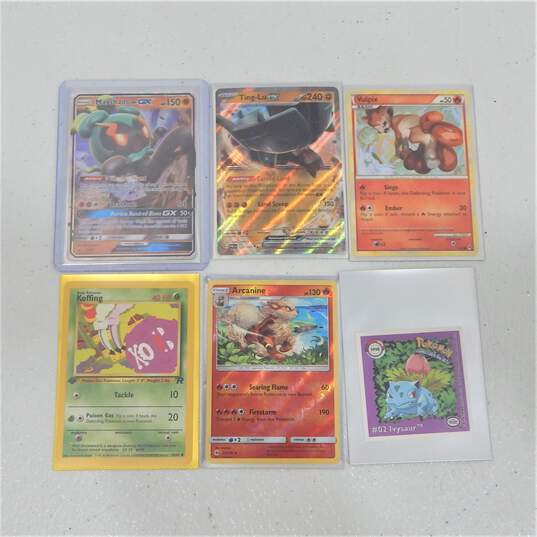 Pokémon TCG Huge Collection Lot of 100+ Cards with Vintage and Holofoils image number 4
