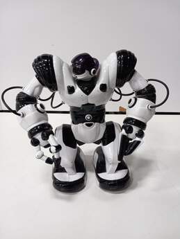 WowWee Robosapien X 8006 Robot