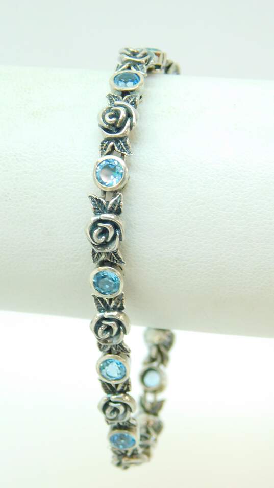 PZ Thailand 925 Sterling Silver Blue Topaz Rosebud Flower Bracelet 14.3g image number 1