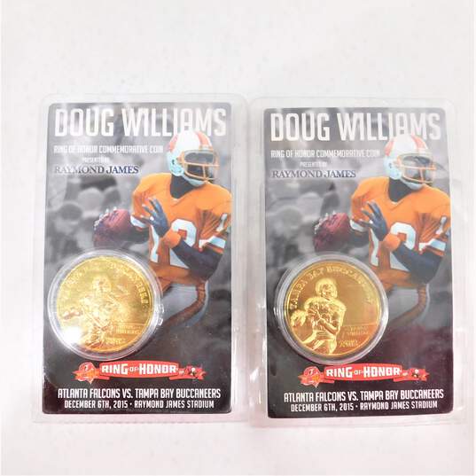 2 TAMPA BAY BUCCANEERS DOUG WILLIAMS 'RING OF HONOR' COIN image number 1