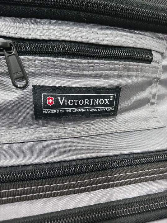 Swiss Army Victorinox Garment Luggage image number 6
