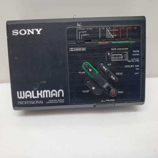 Vintage Sony Walkman Professional Stereo Cassette - Corder WM-D3 for Parts and Repair image number 1