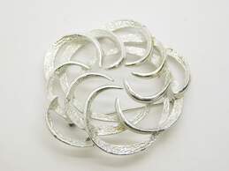 VNTG Sarah Coventry Silver Tone Open Textured & Polished Brooch