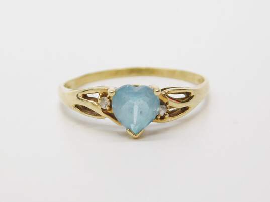 10K Yellow Gold Blue Topaz Heart CZ Accent Side Stones Ring 1.8g image number 2