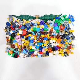 8.8 Oz. LEGO Miscellaneous Minifigures Bulk Lot