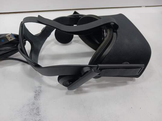 Oculus Rift VR Set Model HM-A  With Controllers Bundle IOBs image number 5
