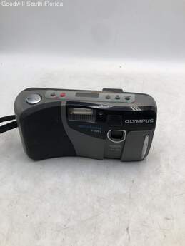 Olympus D-200L 1:2.8 5mm Portable Gray Black Digital Camera Not Tested