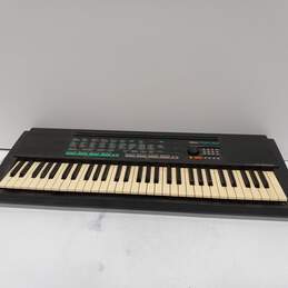 Yamaha PSR-150 61-Key Electronic Keyboard