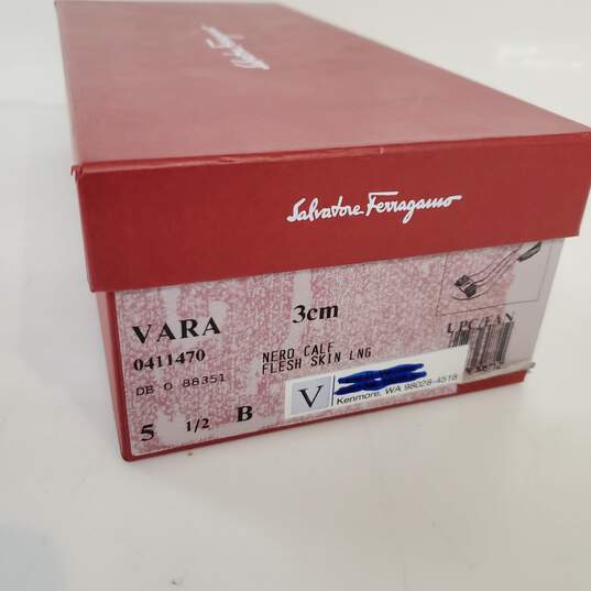 Salvatore Ferragamo Vara Black Leather Shoes W/Box Women's Size 5.5B image number 5