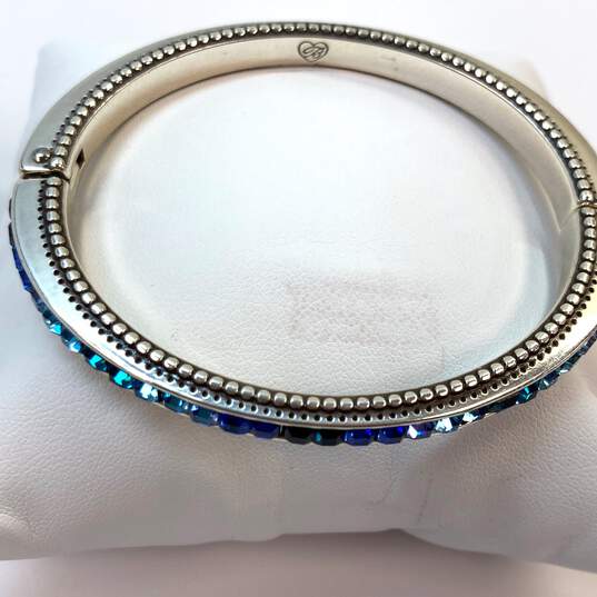 Designer Brighton Silver-Tone Blue Crystal Cut Stone Hinged Bangle Bracelet image number 4
