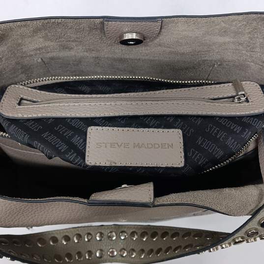 Women's Gray Steve Madden Leather Purse image number 7