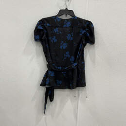 NWT Womens Black Blue Floral Short Sleeve V-Neck Wrap Blouse Top Size Small alternative image