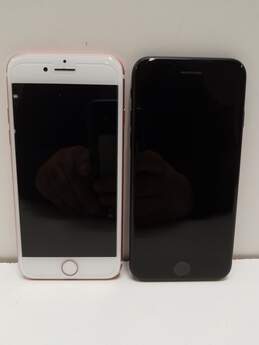 Apple iPhone 7 - Lot of 2 (For Parts)