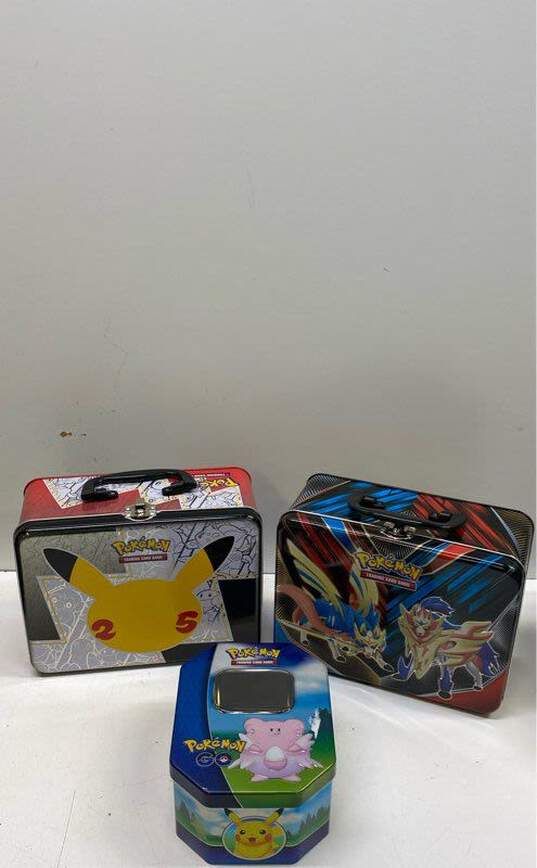 Mixed Pokémon TCG Accessories Bundle image number 3