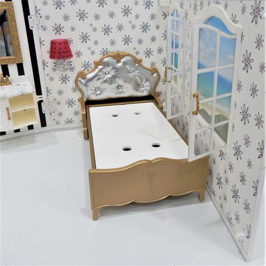 American Girl Grand Hotel Playset Room W/ Bed image number 4