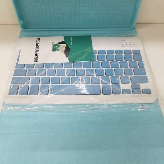 Wireless Keyboard Case for iPad 9.7 Inch 5th 6th Gen New image number 2