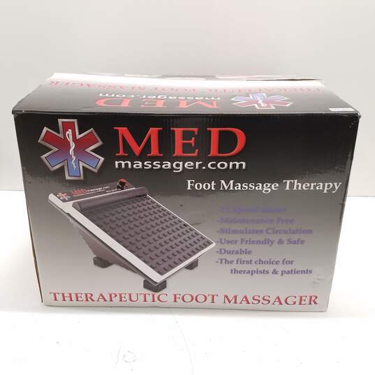 MED massager.com Therapeutic Foot Massager image number 1