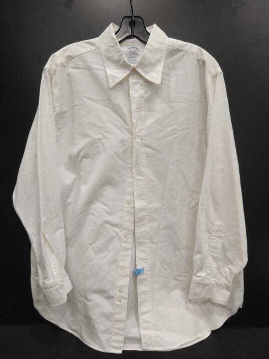 Brook's Brothers Men's Casual Button Down Shirts Size 16.5-32 image number 1