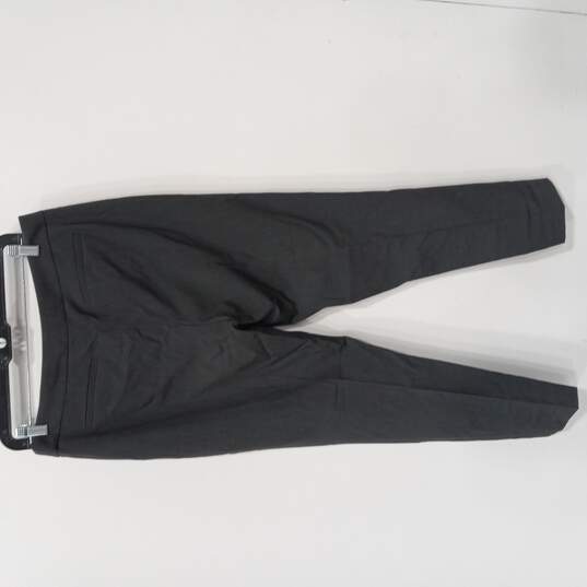 Women's Gray Flat Front Dress Pants Sz 8 image number 2