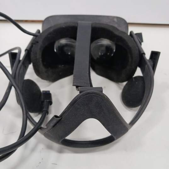 Oculus Black VR Headset IOB image number 5