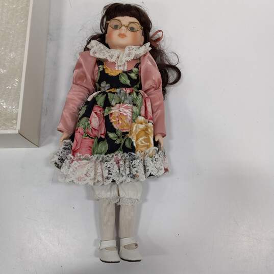 Alberon Collectors Porcelain Doll IOB image number 5