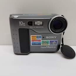 Sony Mavica MVC-FD73 .4 MP Floppy Disk Digital Still Camera Black & Grey
