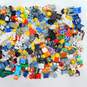 11.3 Oz. LEGO Miscellaneous Minifigures Bulk Lot image number 3
