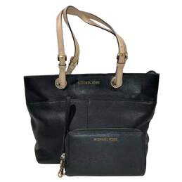 Black Shoulder Bag w Wallet