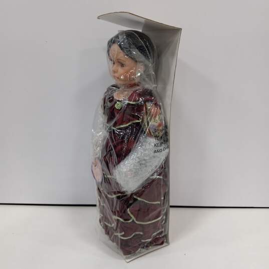 Enmerald Porcelain Doll Collection-Joanna image number 7