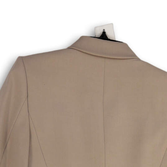 Womens Beige Long Sleeve Notch Lapel Single Breasted Two Button Blazer Sz 2 image number 4